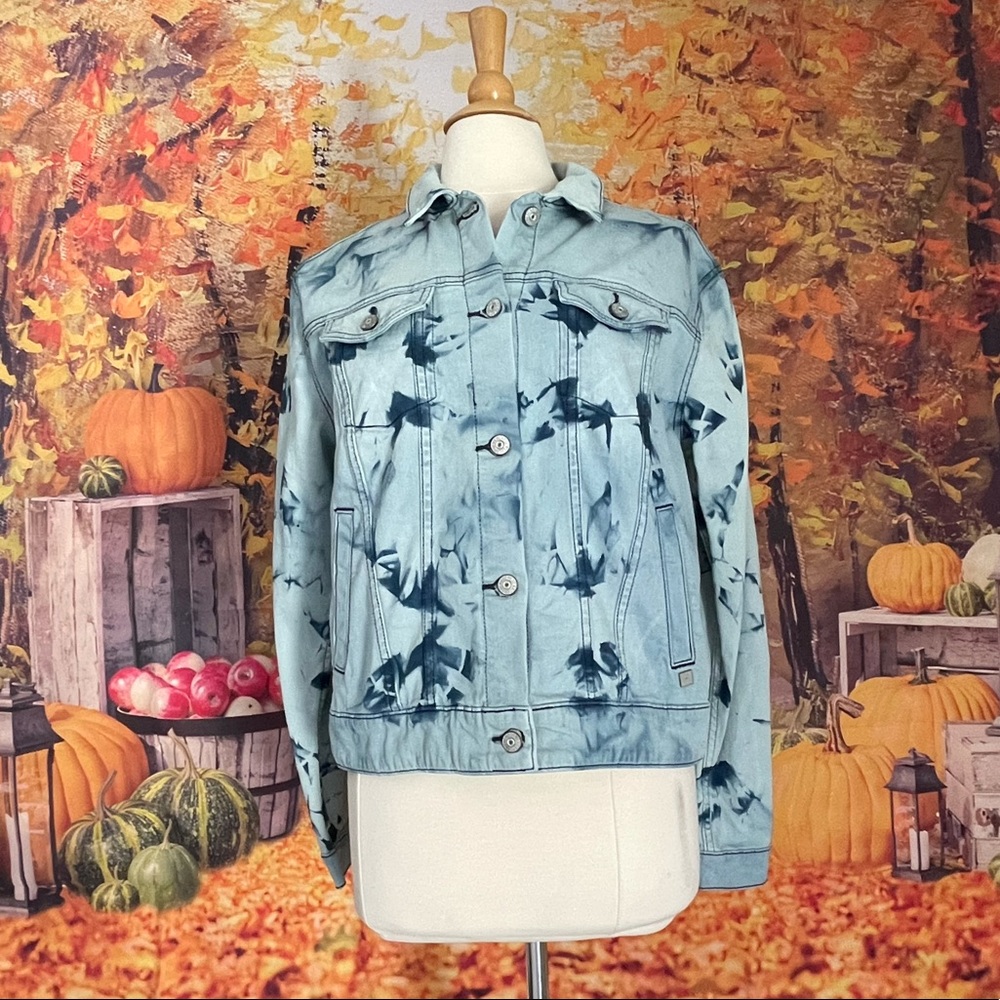 Lularoe “Harvey” Jean Jacket Large